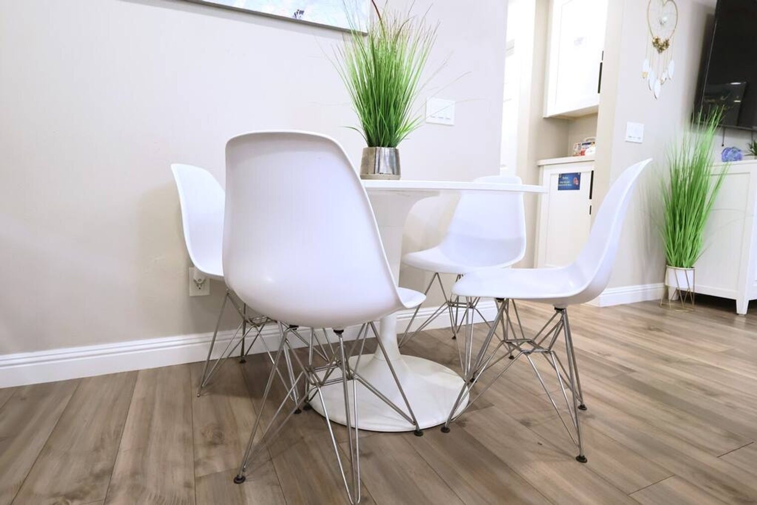 Building Photo - 1063-67 Gillespie Dr