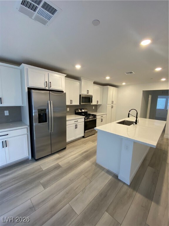 Building Photo - 9215 Sky Pointe Dr