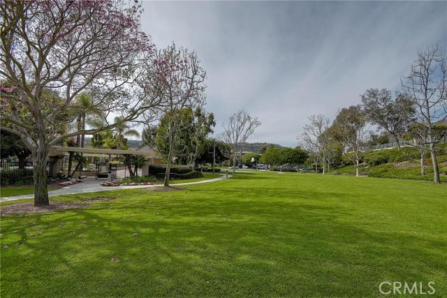 Building Photo - 25 Bridington