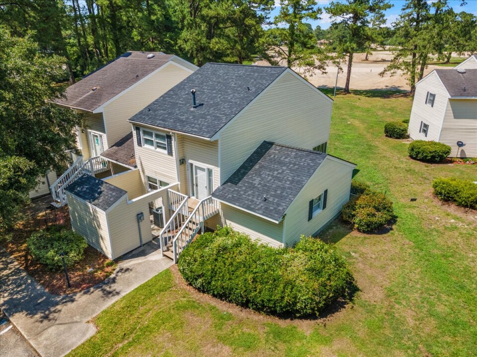 Building Photo - 488 Greenview Dr