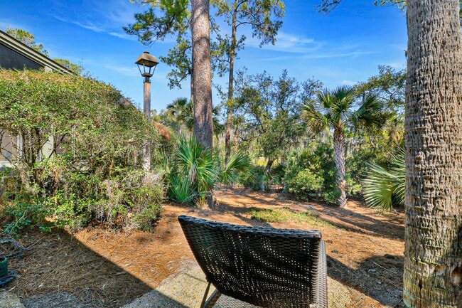 Building Photo - Completely Remodeled Cottage - Moss Creek