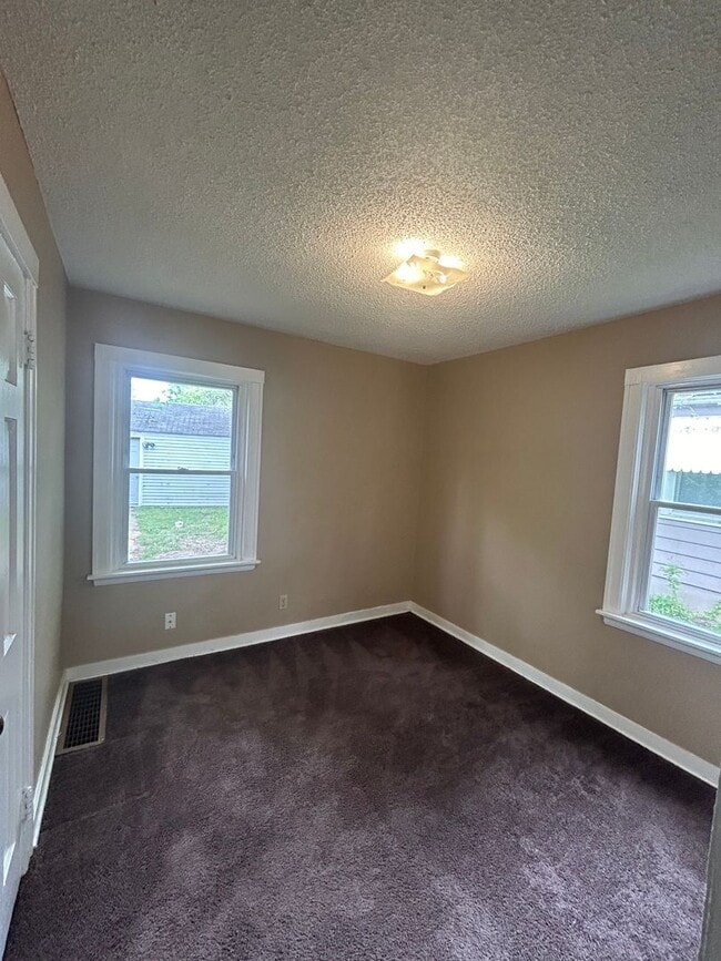 Building Photo - 4422 Gaywood Dr