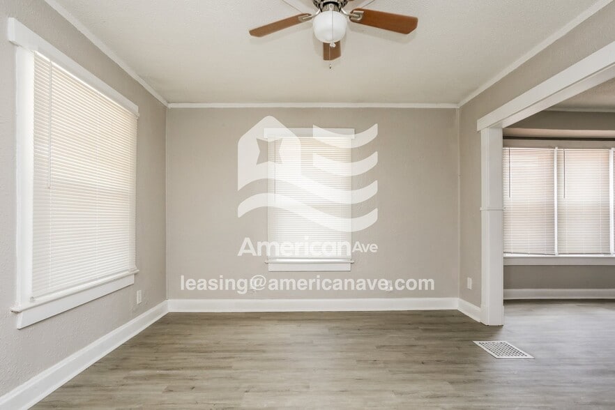 Building Photo - 522 S Hardy Ave