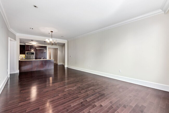 Building Photo - 690 Market St