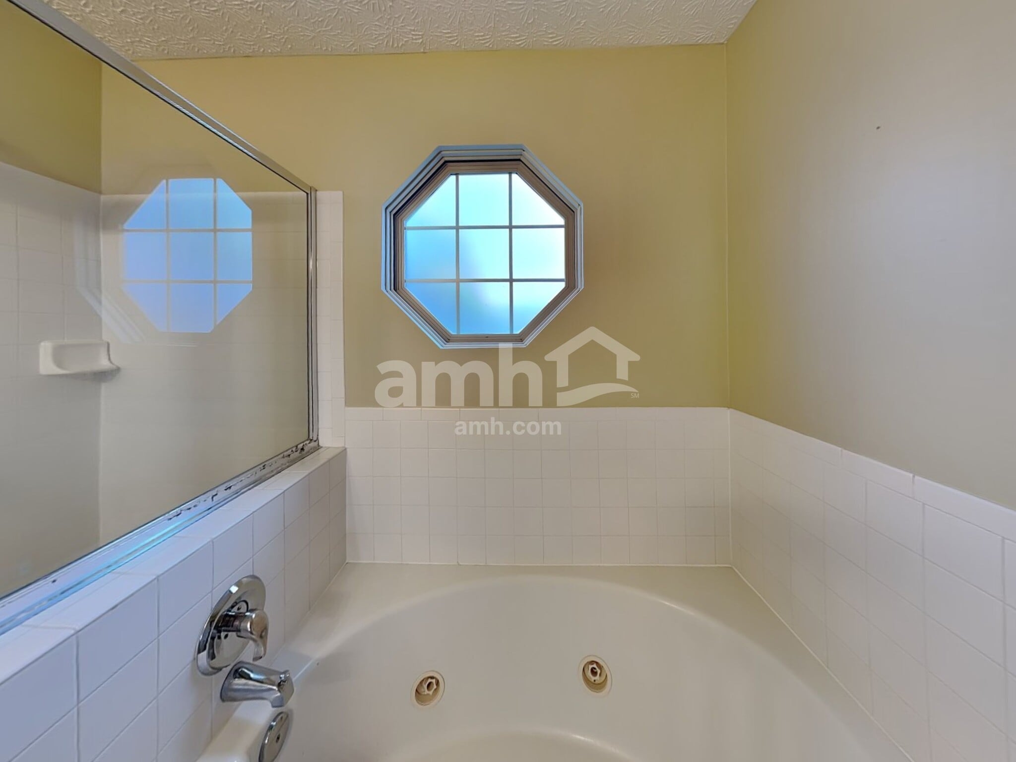 Building Photo - 42 Purple Finch Loop