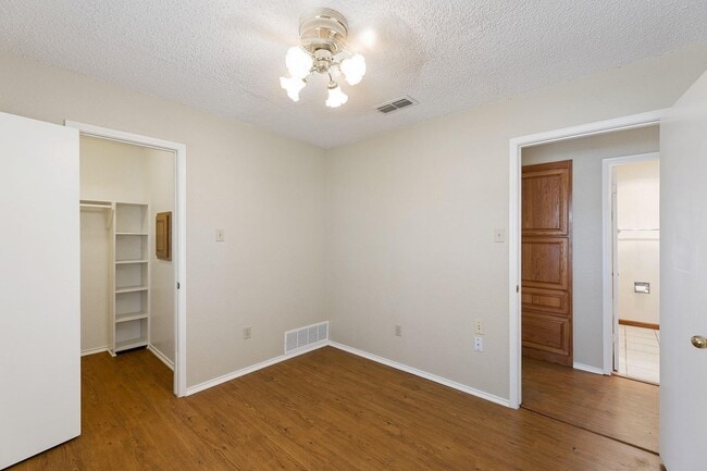 Building Photo - Beautiful  2 story home in Keller with Mas...