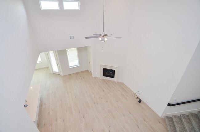 Building Photo - 2830 Berry Basket Trl