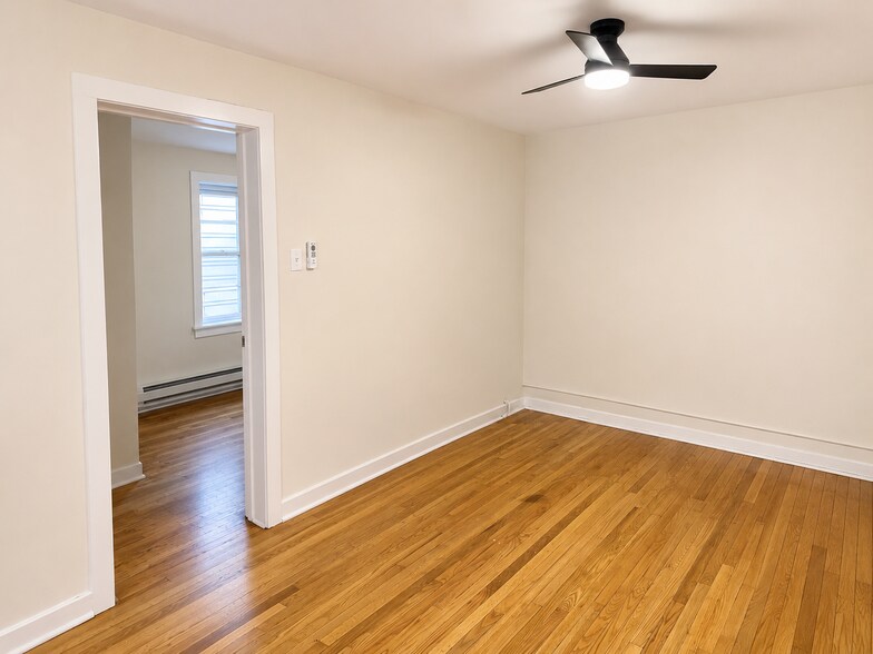 view of 2nd bedroom from living area - 2446 W Thomas St