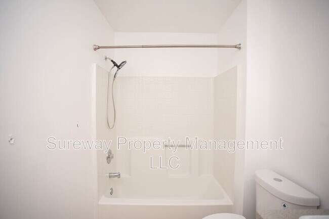 Building Photo - 3 Majestic Way