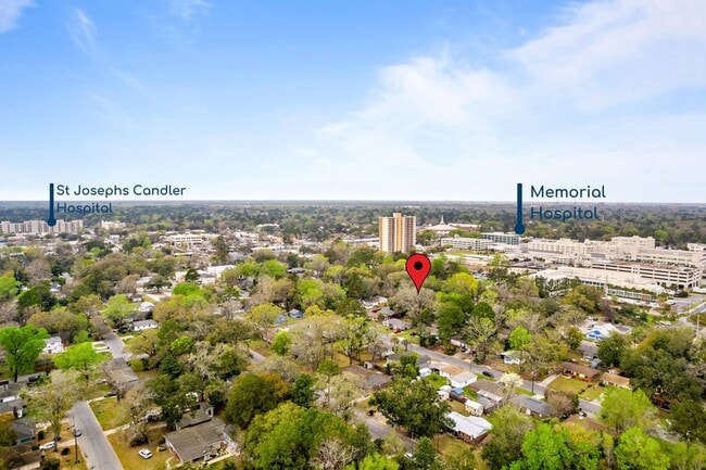 Building Photo - 1301 E 67th St