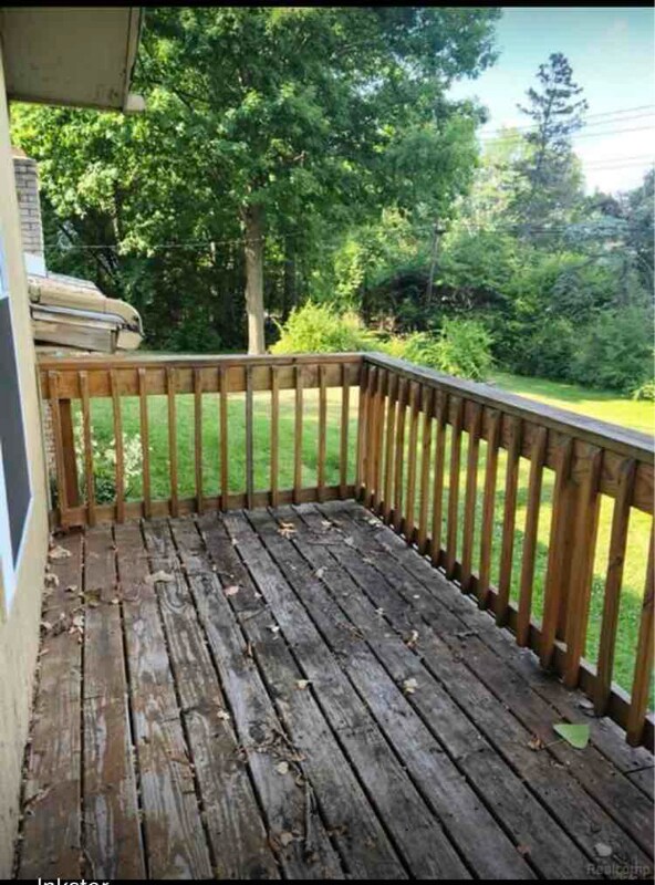 Building Photo - 28290 Inkster Rd