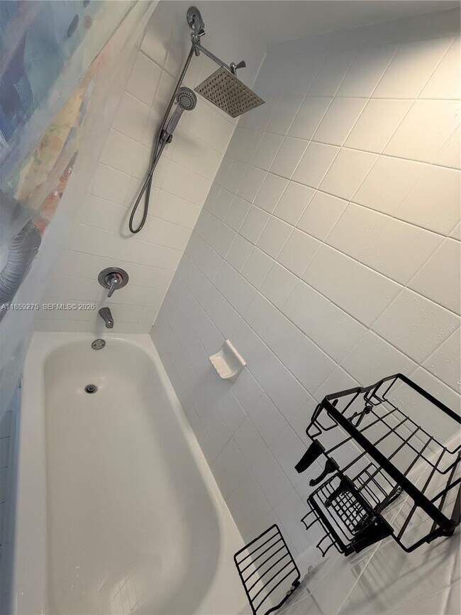 Building Photo - 36 NW 6th Ave