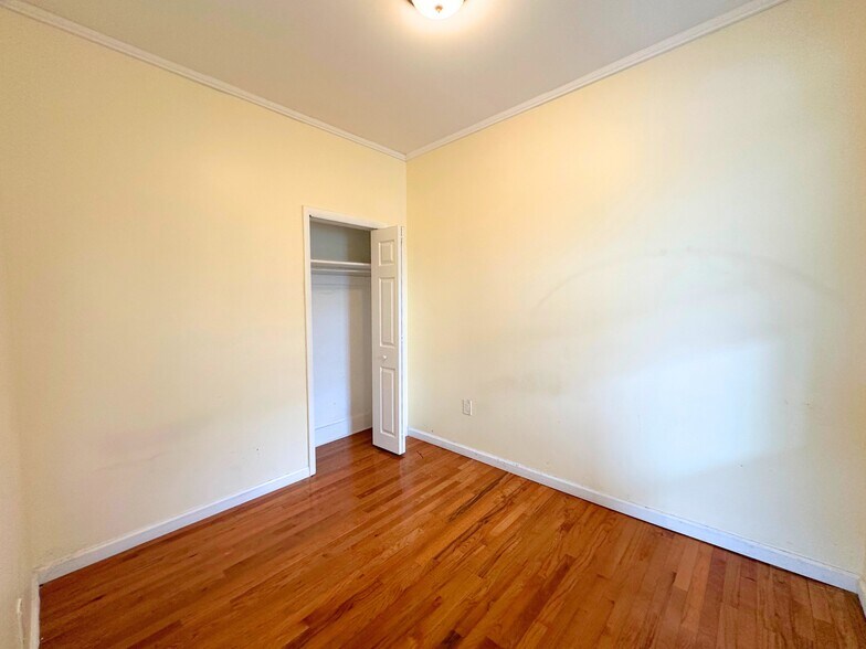 Bedroom 1 - 182-184 Knickerbocker Ave