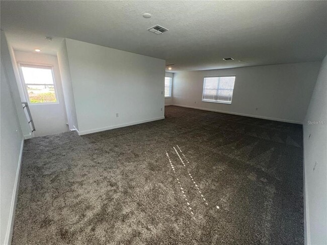 Building Photo - 8855 Fallen Oak Dr
