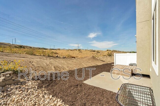 Building Photo - 16106 S Bodmin Way