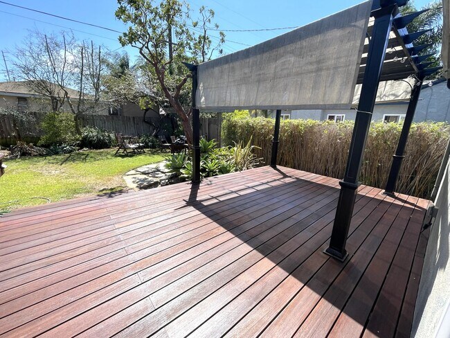 Building Photo - 2618 Spreckels Ln