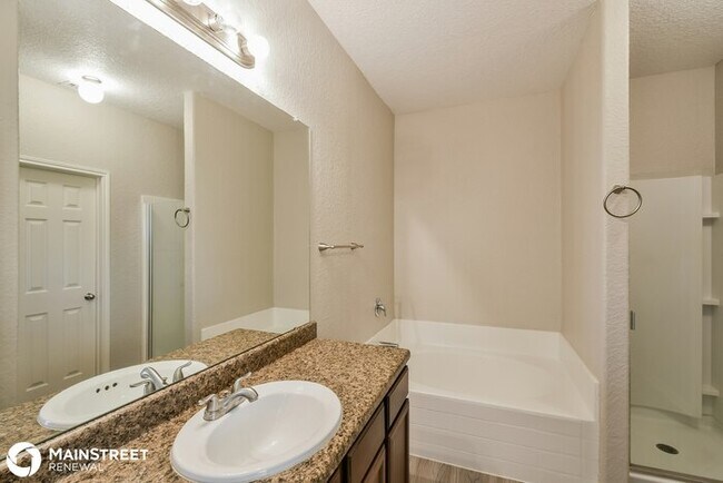 Building Photo - 6334 Still Meadow, San Antonio, TX 78222