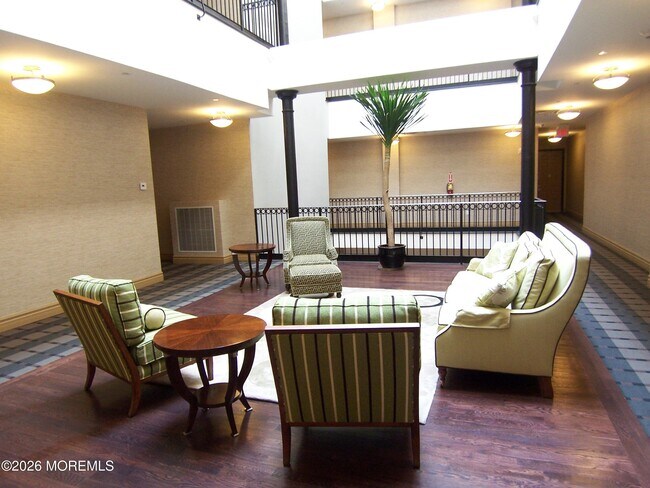 Building Photo - 300 Emory St