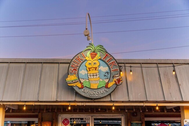 Building Photo - 6708 Sarasea Cir