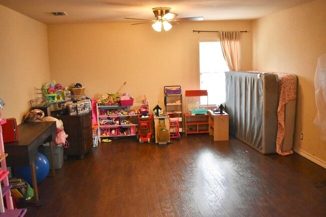 Building Photo - 1814 Mustang Island Dr