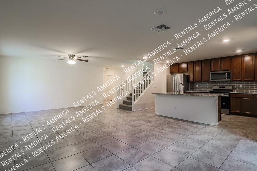 Building Photo - 16267 W La Ventilla Way