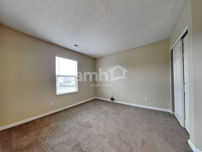 Building Photo - 6845 Watergreen Ct