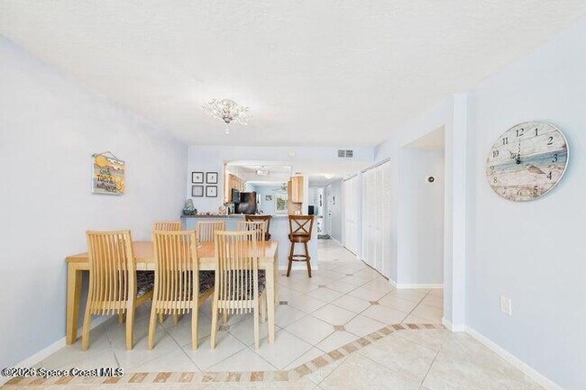 Building Photo - 1305 S Atlantic Ave