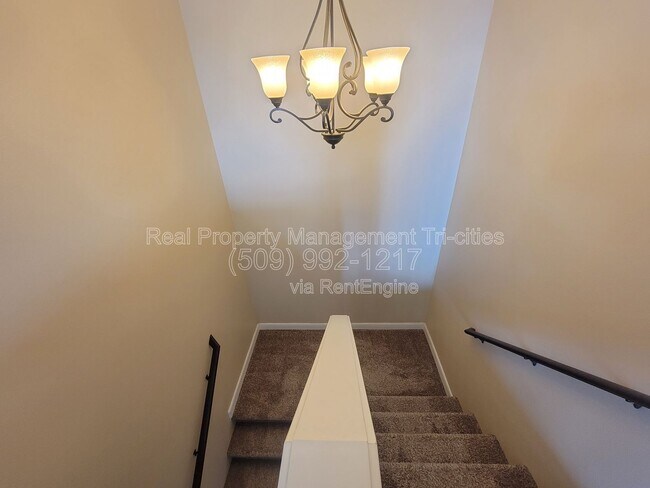 Building Photo - 2348 W 49th Ave