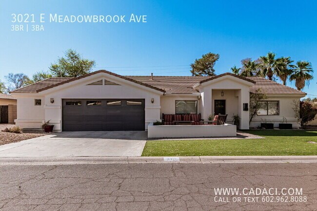 Building Photo - 3021 E Meadowbrook Ave