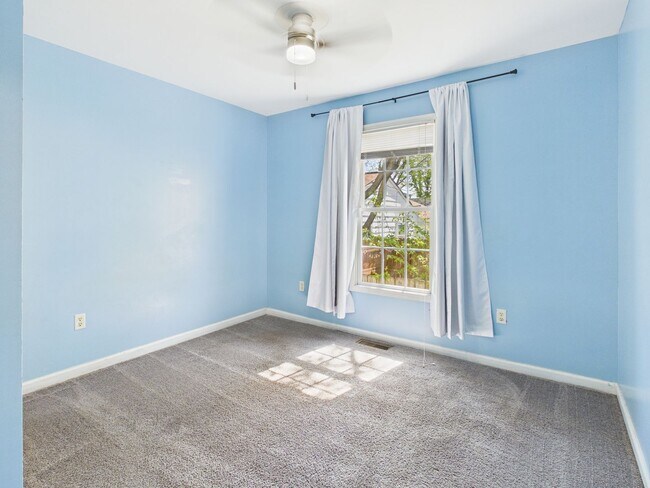 Building Photo - 3214 N Street