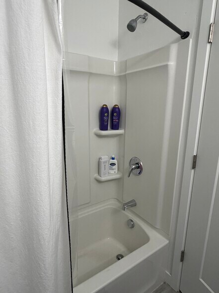 Building Photo - 356 N 750 E