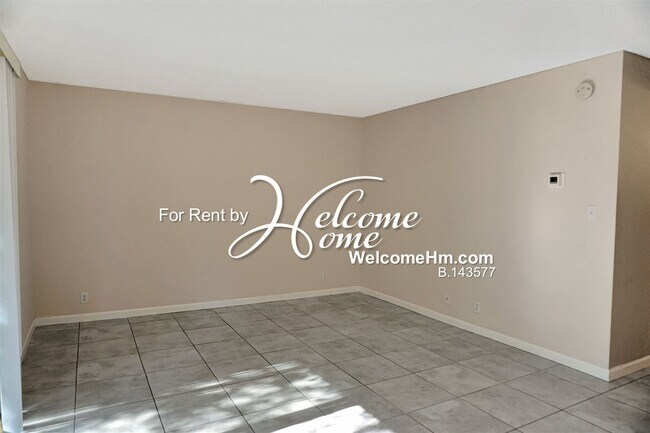 Building Photo - 1531 Delucchi Ln