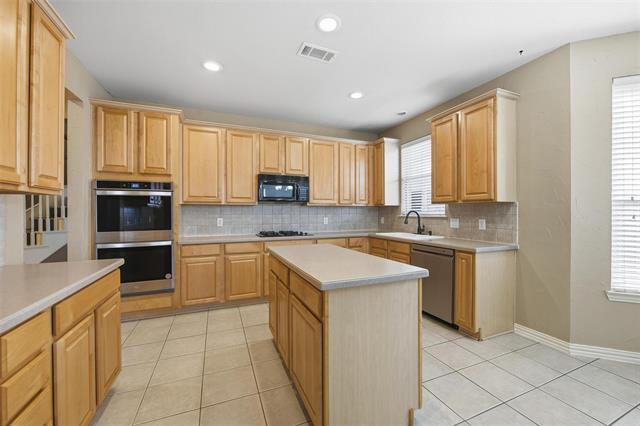 Building Photo - 2505 Mallard Ct