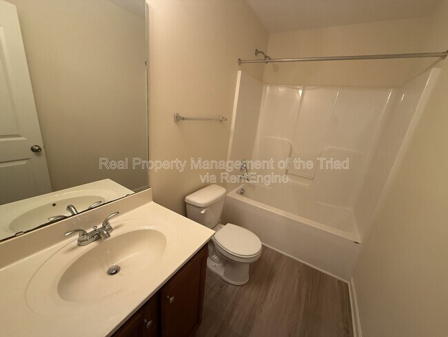 Building Photo - 2318 Deerbrook Forest Ln