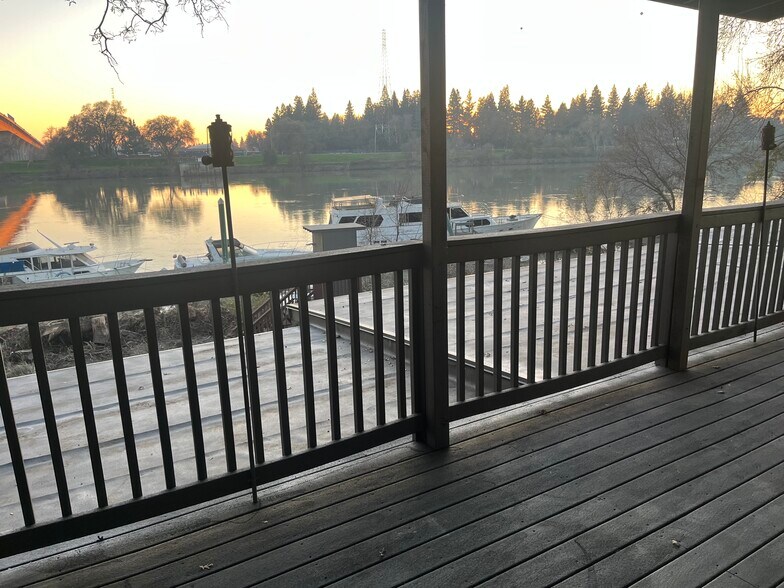 Building Photo - 2181 Garden Hwy