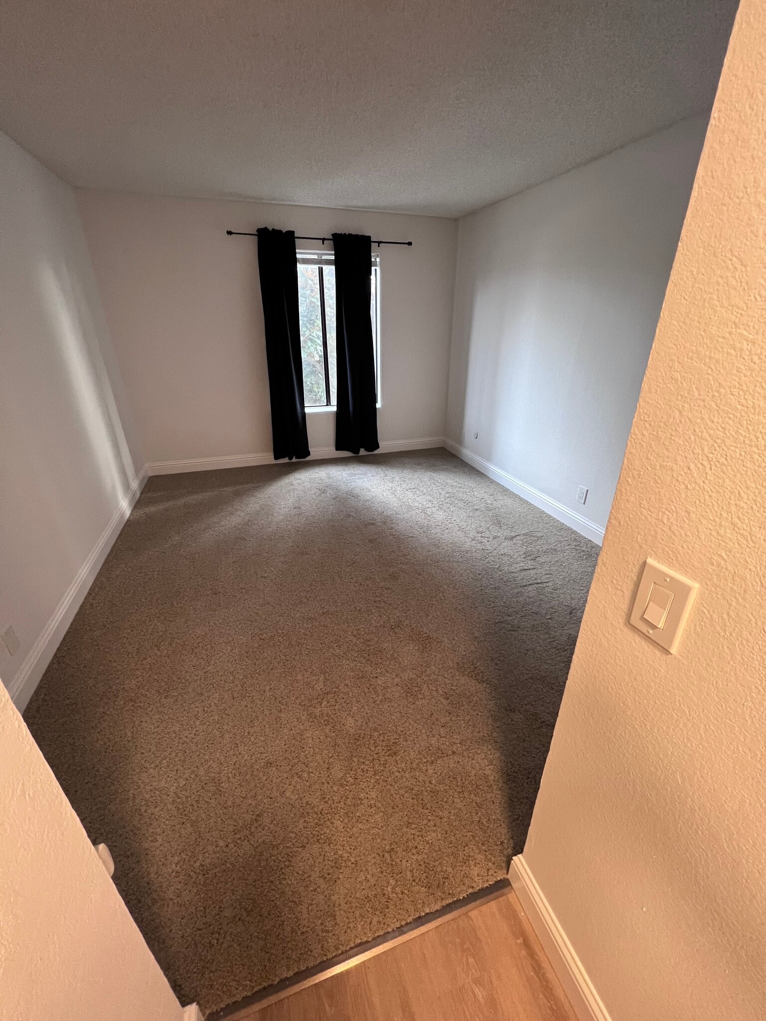 bedroom view 2 - 2077 Washington Avenue