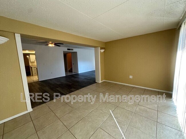 Building Photo - 106 Eastwind Ln