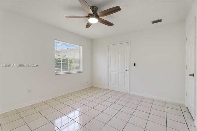 Building Photo - 30323 SW 152nd Pl