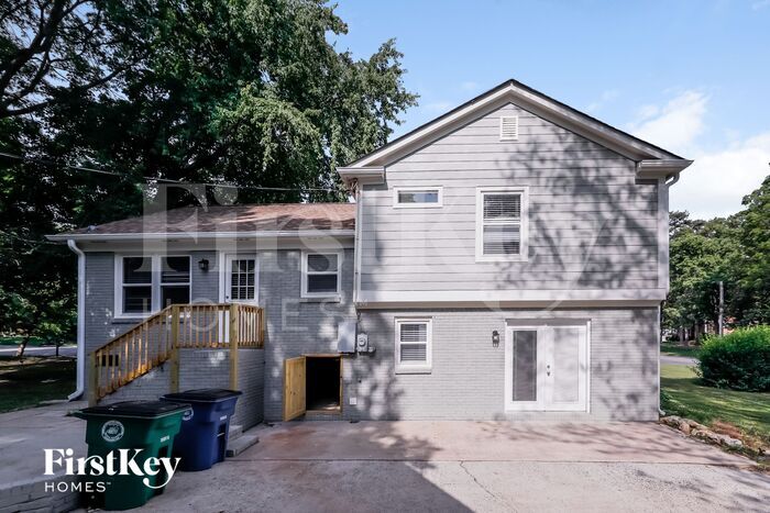 Building Photo - 15901 Lawing Ct