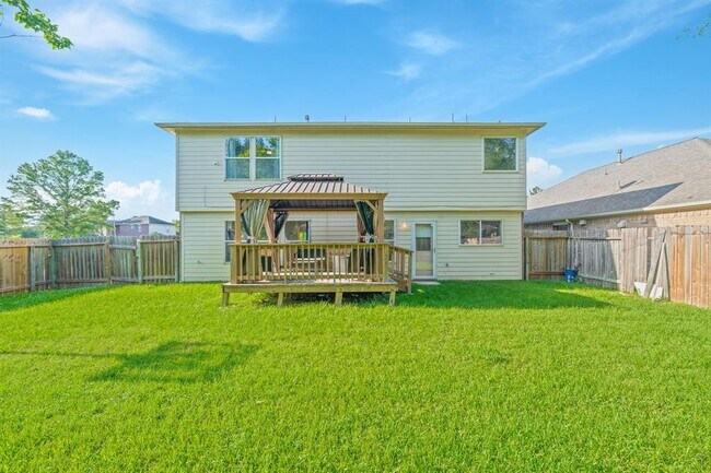 Building Photo - 16815 Watering Oaks Ln