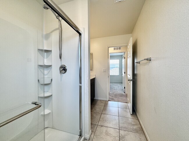 Building Photo - 4258 Tarim St