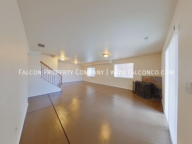 Building Photo - 4055 Morning Glory Rd