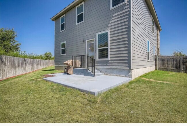 Building Photo - 19219 Zachary Taylor St