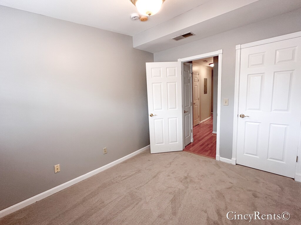 Building Photo - 2126 Fulton Ave