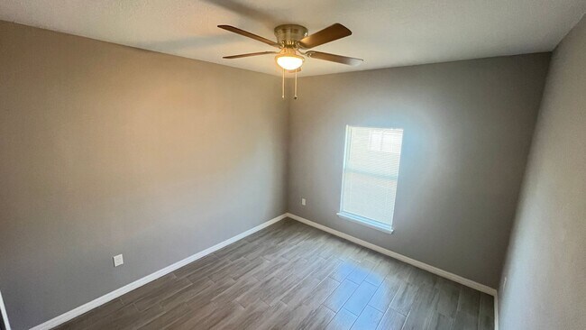 Building Photo - Gorgeous 3 Bedroom, 2 Bathroom Home in Palm Bay!!