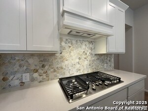 Building Photo - 12635 Cotorra Spgs