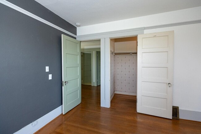 Building Photo - Spacious 3BR Home near parks & shops in North Berkeley