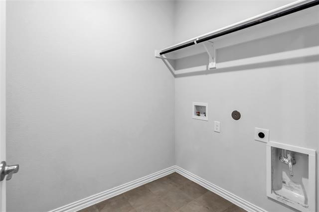 Building Photo - 2105 Bellatrix Dr
