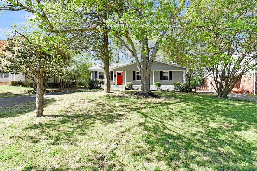 Building Photo - 6221 Old Coach Rd