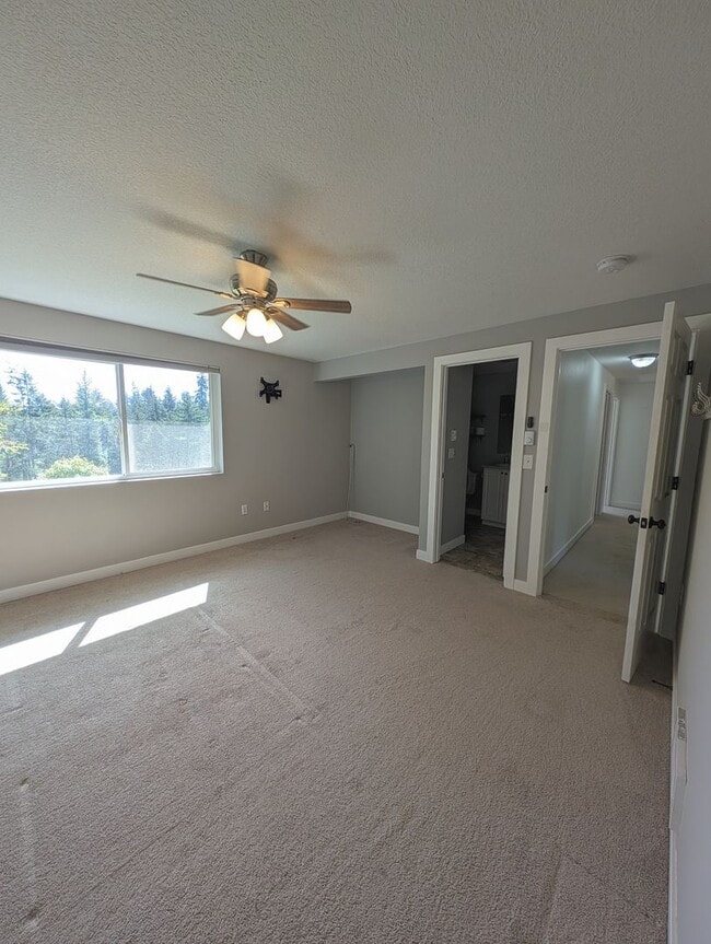 Building Photo - Large 4 Bedroom Home for rent in PO - Over Two Acres and Room to Roam!